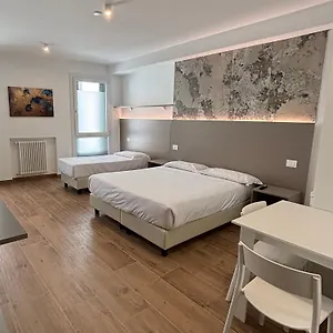m14-duomo-apartments.hotelinveneto.com/