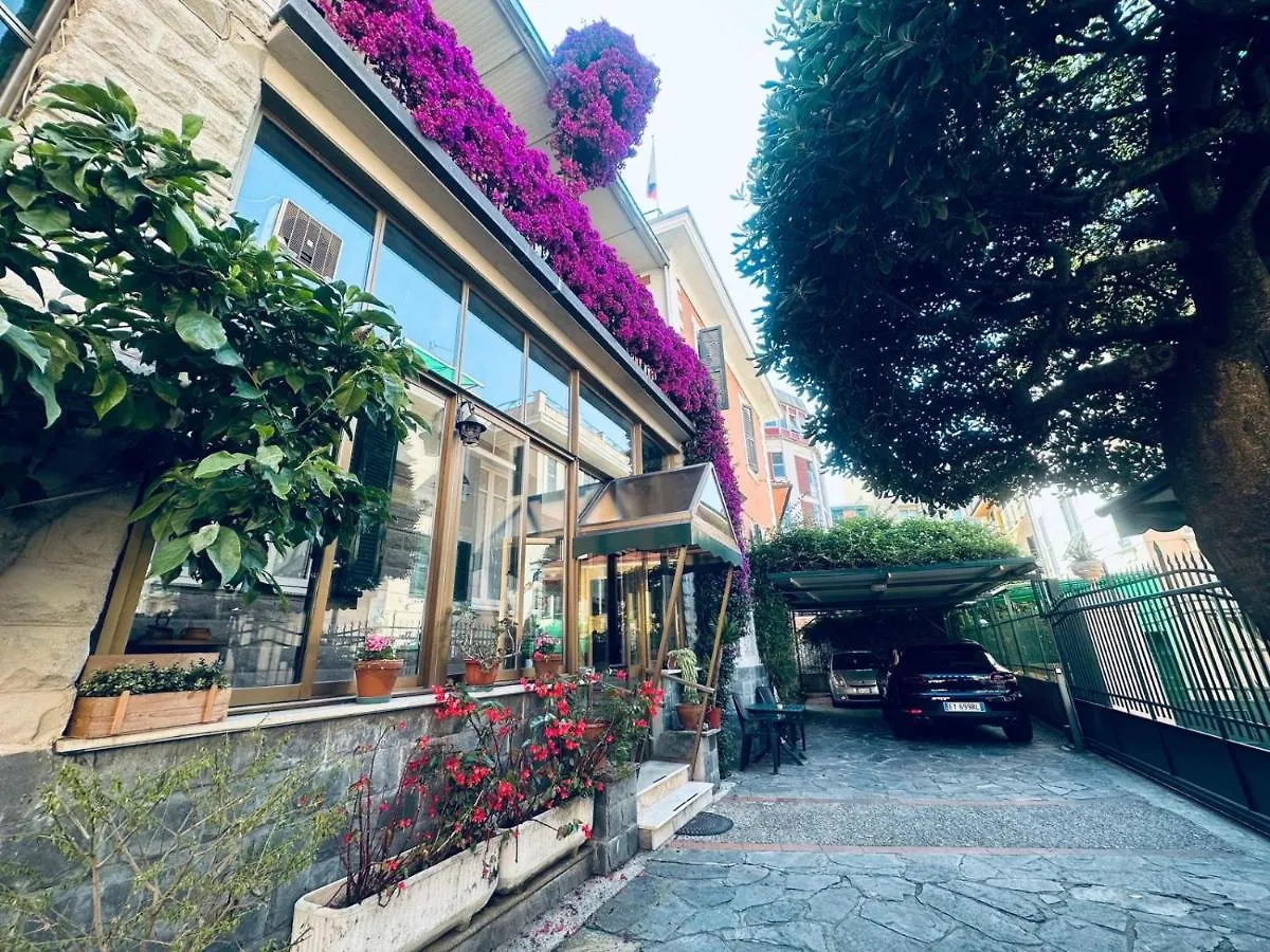 Hotel Villa Marosa Rapallo 2*,